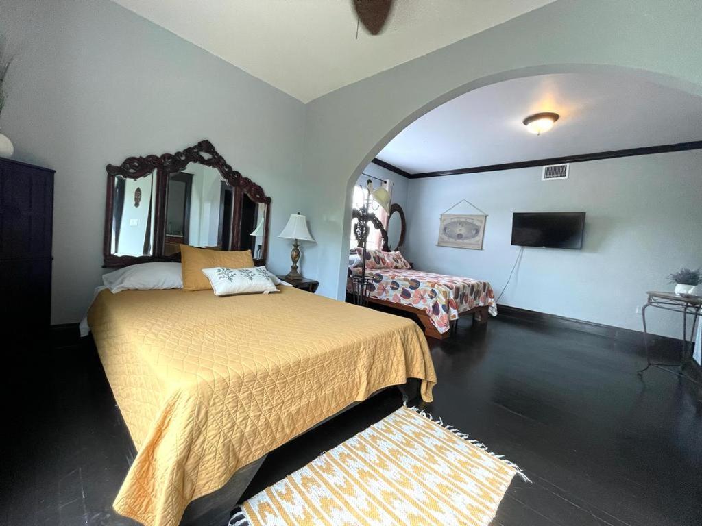 Heavenly Suite In Little Havana Free Parking Miami Extérieur photo